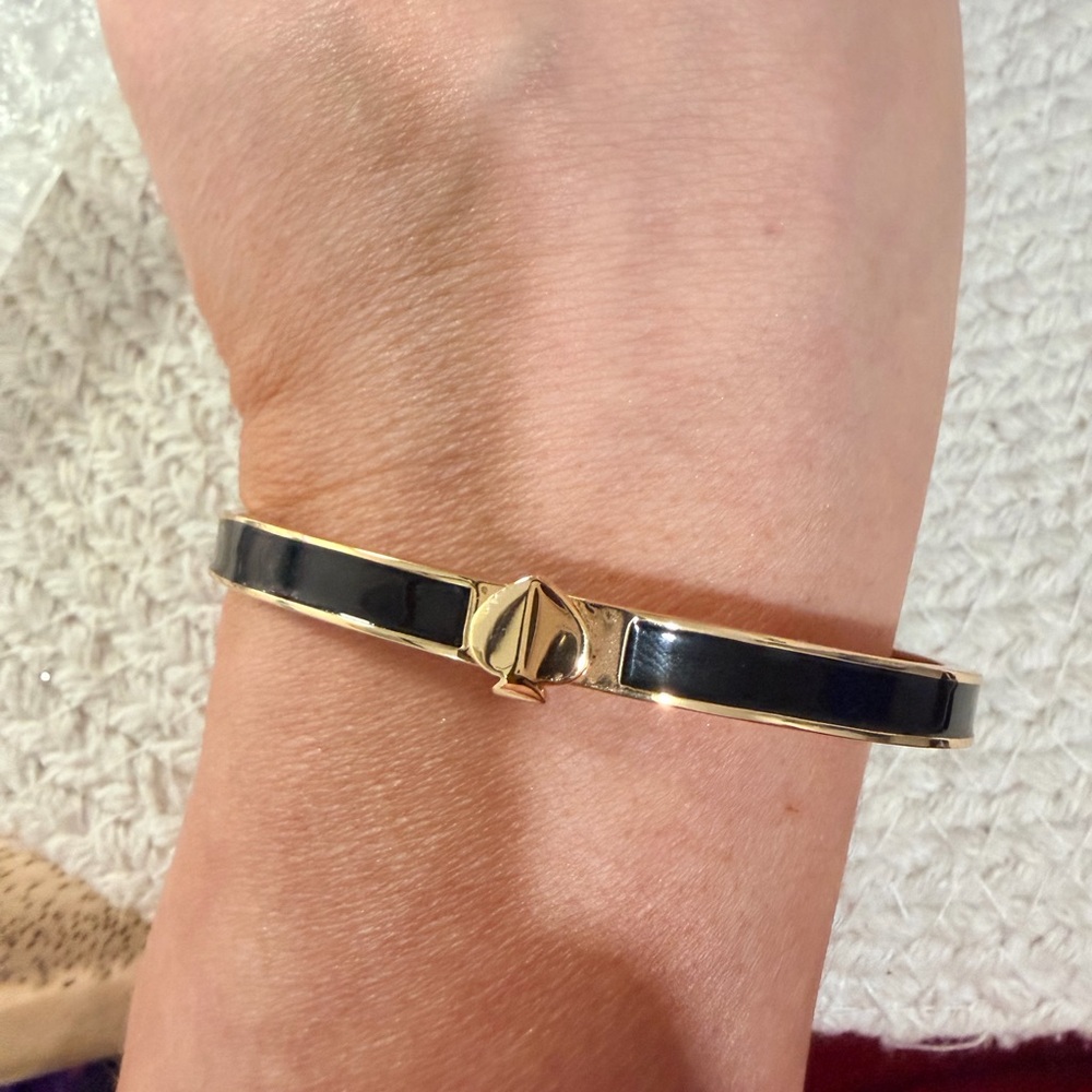 Kate Spade Gold Toned & Black Enamel Bangle Bracelet - NWT - Picture 9 of 11